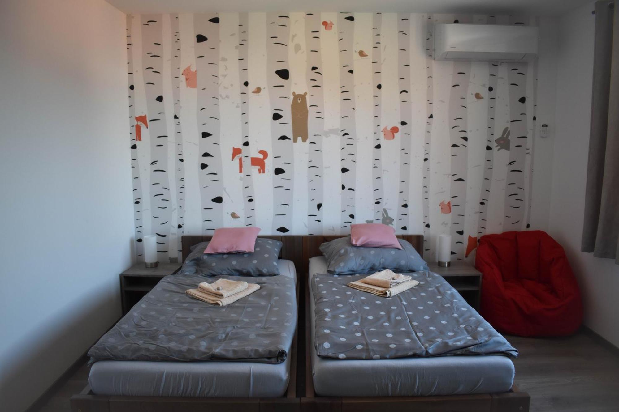 Apartmany Catalina Nesvady Εξωτερικό φωτογραφία