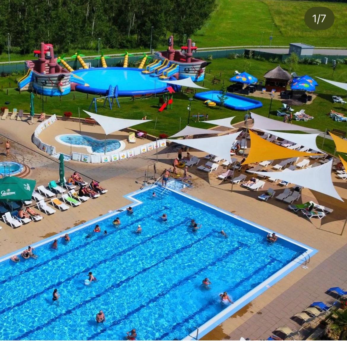 Apartmany Catalina Nesvady Εξωτερικό φωτογραφία