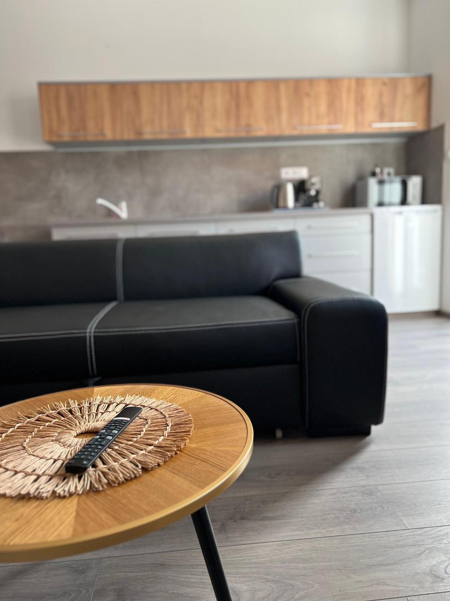 Apartmany Catalina Nesvady Εξωτερικό φωτογραφία