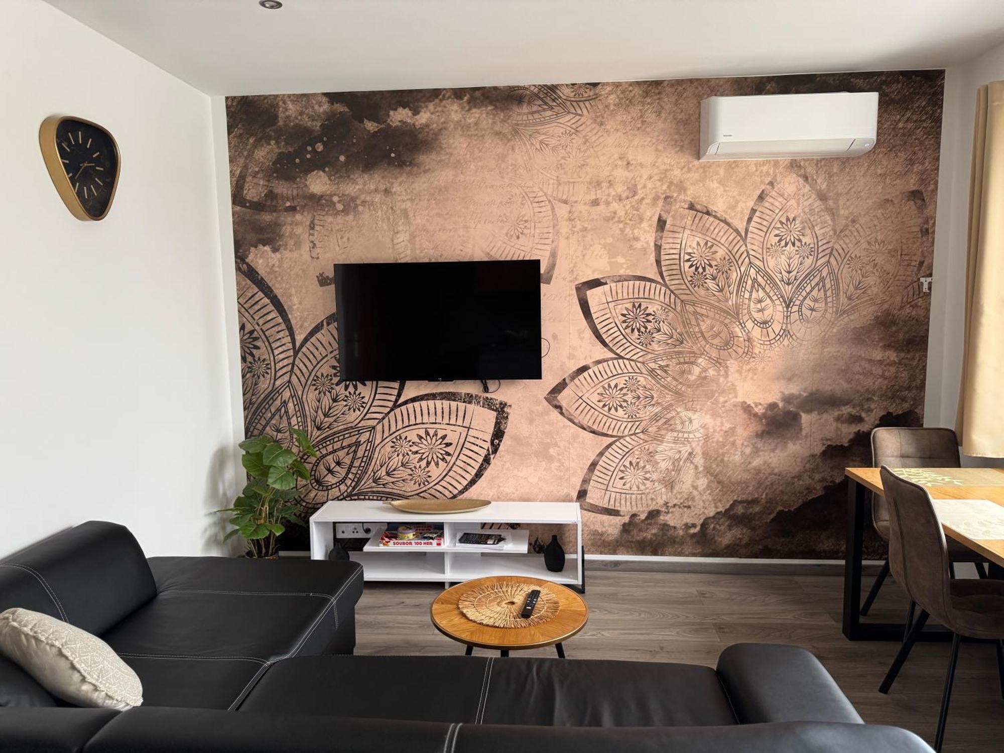Apartmany Catalina Nesvady Εξωτερικό φωτογραφία